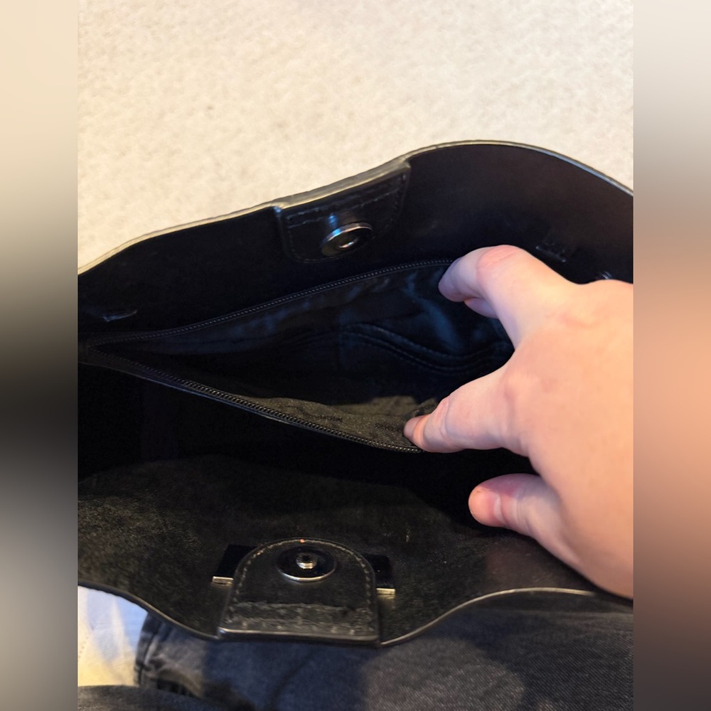Michael Kors Addison Medium Pebbled Leather Bucket Bag - handle and strap - Picture 5 of 10